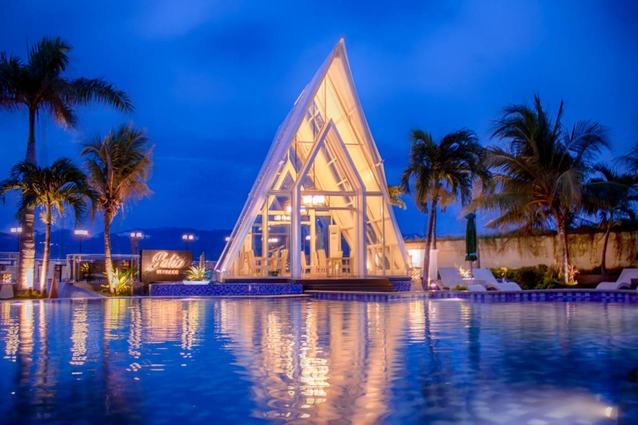 Swiss-Belhotel Silae Palu Ngoại thất bức ảnh