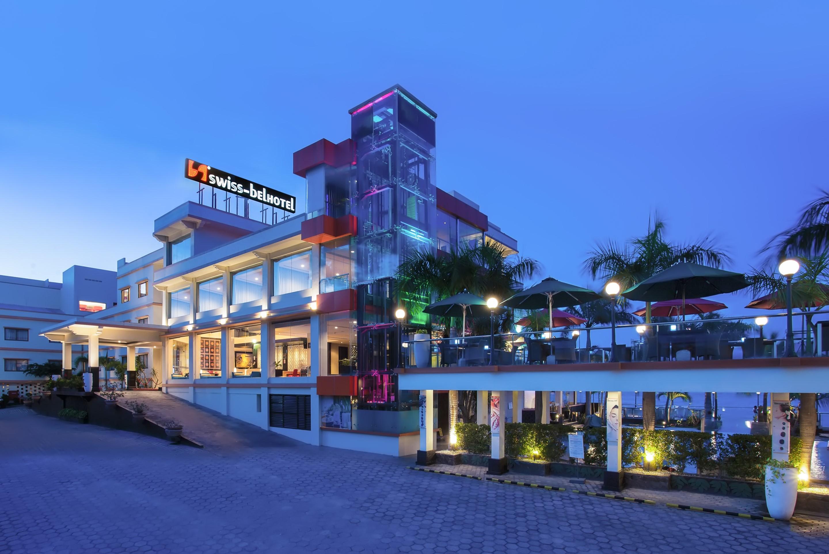 Swiss-Belhotel Silae Palu Ngoại thất bức ảnh