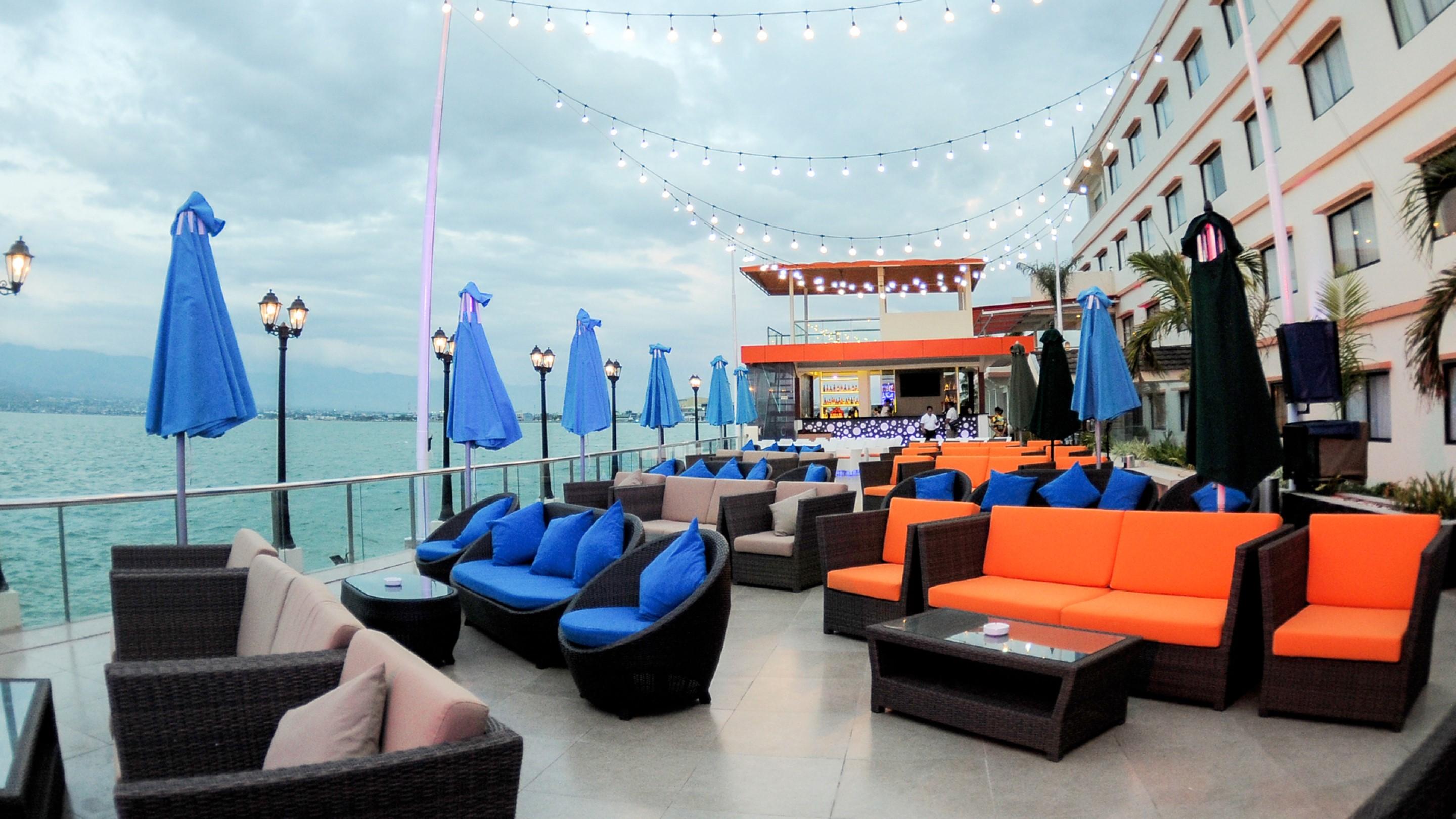 Swiss-Belhotel Silae Palu Ngoại thất bức ảnh