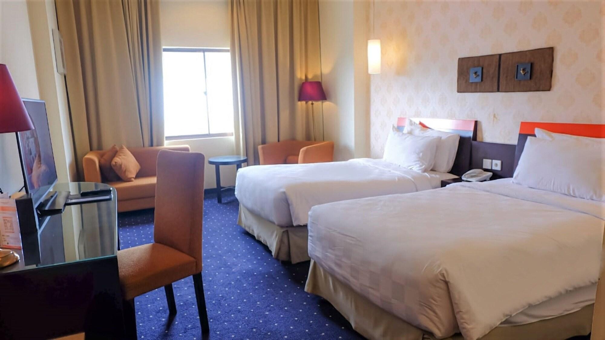 Swiss-Belhotel Silae Palu Ngoại thất bức ảnh