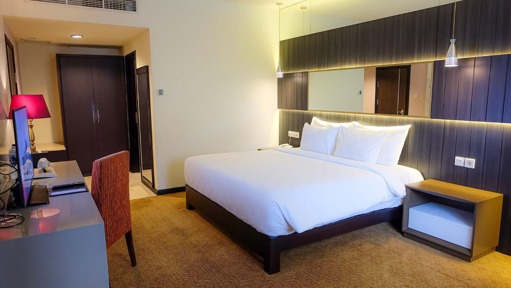 Swiss-Belhotel Silae Palu Ngoại thất bức ảnh