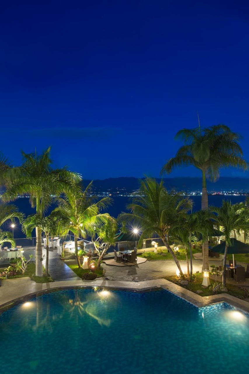 Swiss-Belhotel Silae Palu Ngoại thất bức ảnh